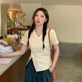 设计感V领正肩短袖T恤女2026夏季小众修身显瘦遮肚子不规则上衣女