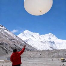 600�˚������������ ̽�՚��� weather balloon