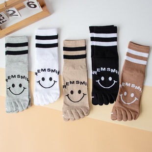 Five-finger socks women's autumn and winter new cotton mid-length sweat-absorbent breathable ins trendy stylish stovepipe toe socks