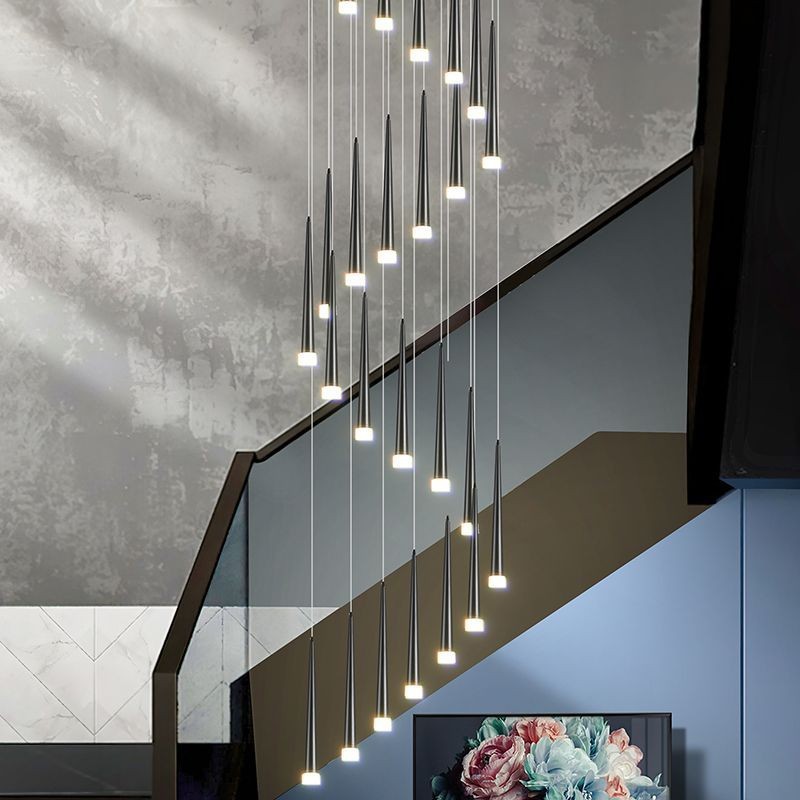 Apartamento escalera dúplex gran edificio medio libre loft hueco escalera larga lámpara de escalera dúplex creativo edificio villa en el edificio