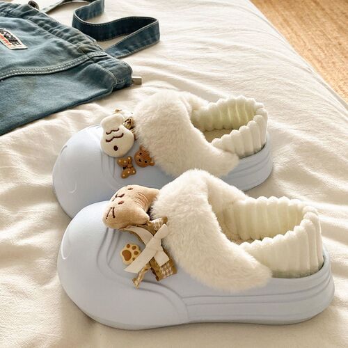Detachable EVA bag and cotton slippers for women, essential for autumn and winter outings, warm home, cute cat fish head cotton shoes