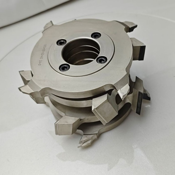 FTL  Դͷ���Ҷ���ľ�����ߡ��ſ򡢳�龵���ƴ�����龡�ʵľ��