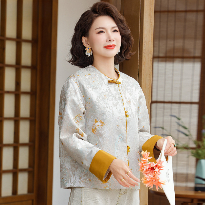 妈妈端庄大气春装外套2026新款中老年女装春秋风衣新中式唐装上衣