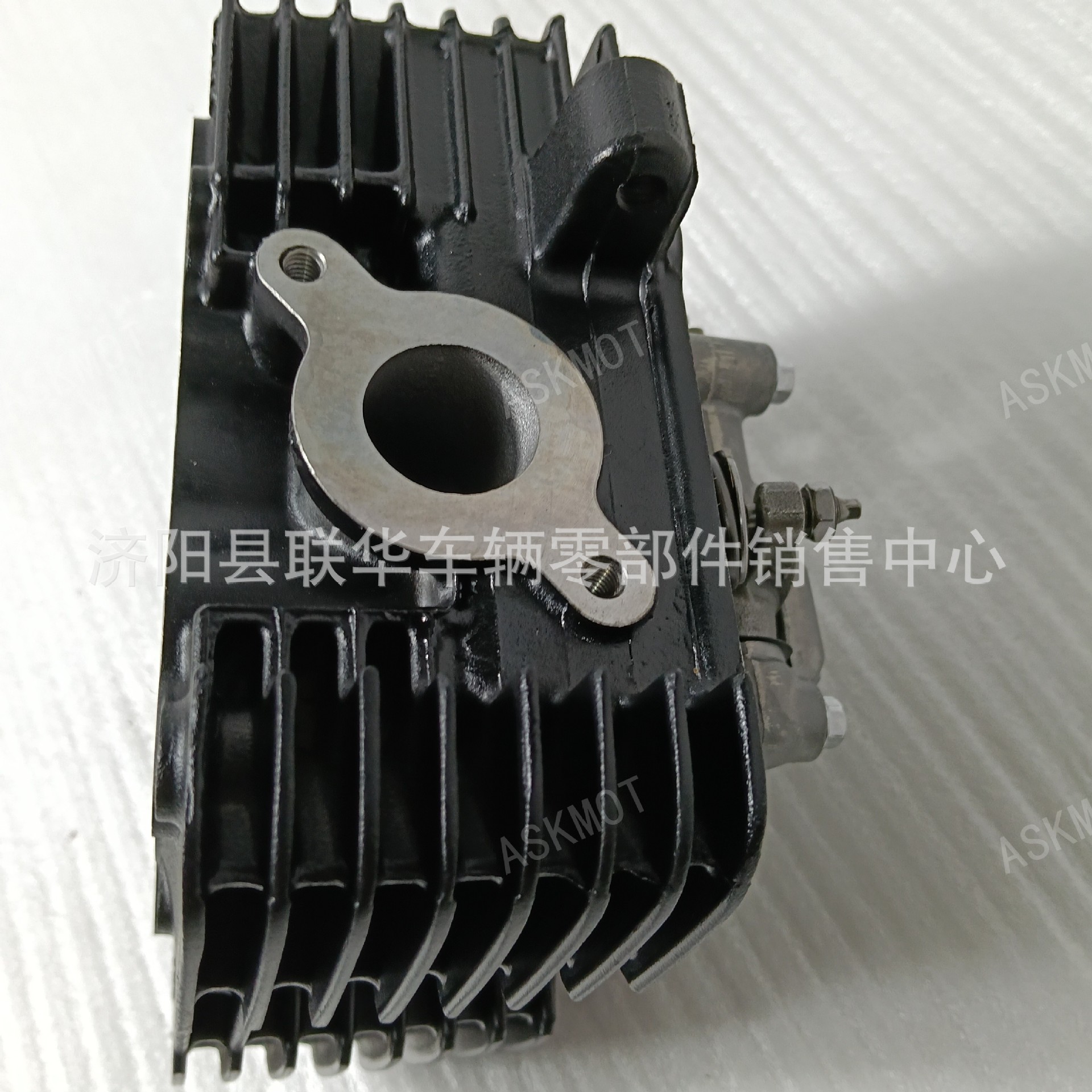 Cylinder Head Assembly Gixxer 150 Gsx155 Cylinder Head Suzuki Motorcycle Engine Cylinder Head Component