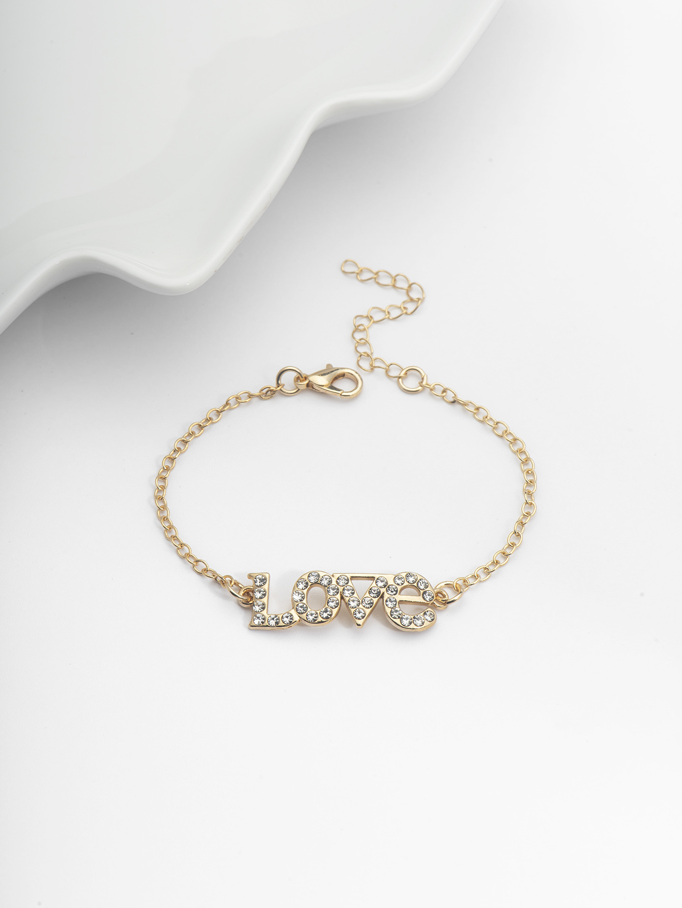 10g Weight Alloy, Rhinestones Pendant Material Rhinestones Inlay Material Bracelets Classification Alloy Chain Material 1 Piece Quantity Holiday, Daily, Street Occasion Alloy Material Letter Pattern Women's Gender Inlay Design Lady Style Lady Letter Rhinestones Alloy Wholesale Bracelets 1