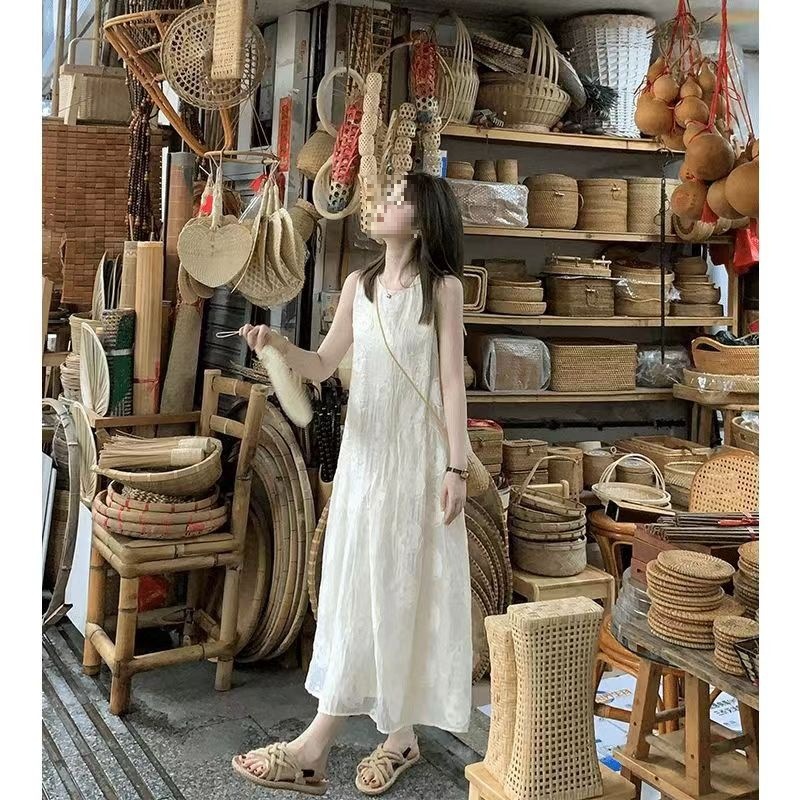 작은 중간 길이 민소매 조끼 원피스 신선한 첫사랑 자카드 흰색 원피스