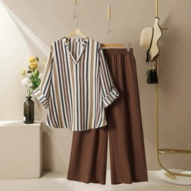 大码连衣裙;女式T恤;大码衬衫