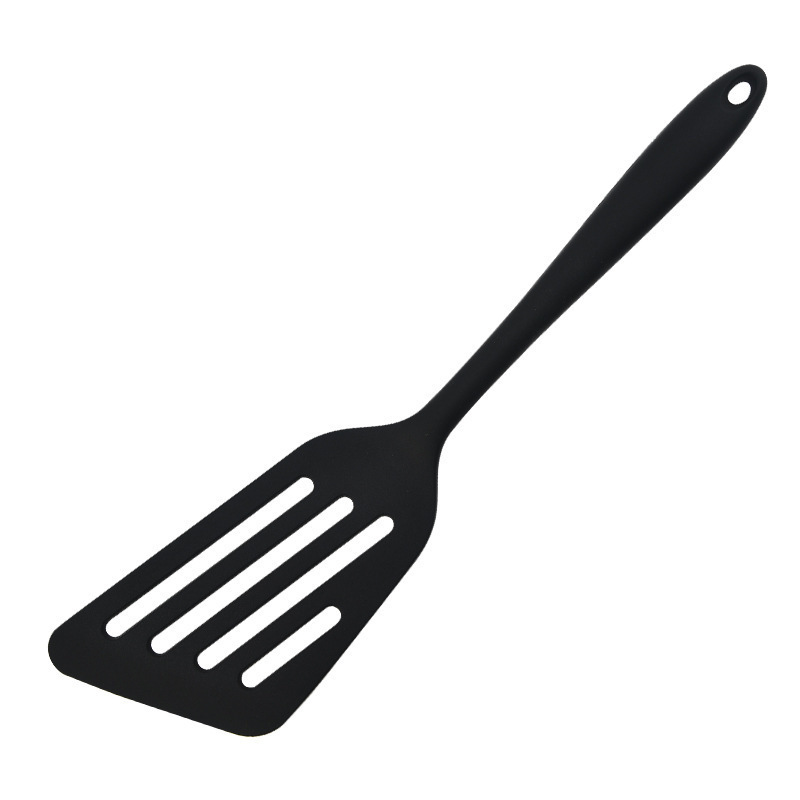 鍋にくっつかないで魚のシャベルを焼きます。シリカゲルシャベルを焼きます。|undefined
