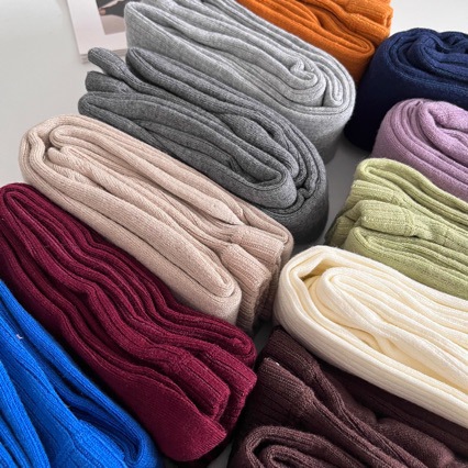 Miu Series Colorful Knitted Wool Pantyhose Women's Autumn and Winter Texture Versatile Smoky Gray Vertical Pattern Bottoming Socks Right Angle