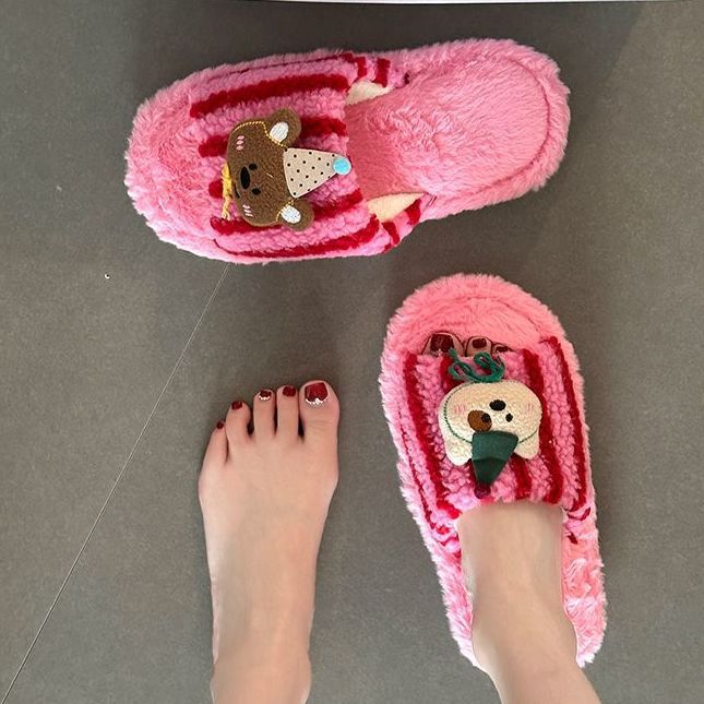 Moda versátil estilo retro lindas zapatillas de pelo de oso damas 2026 otoño y invierno nuevas zapatillas de algodón de peluche a rayas image 3