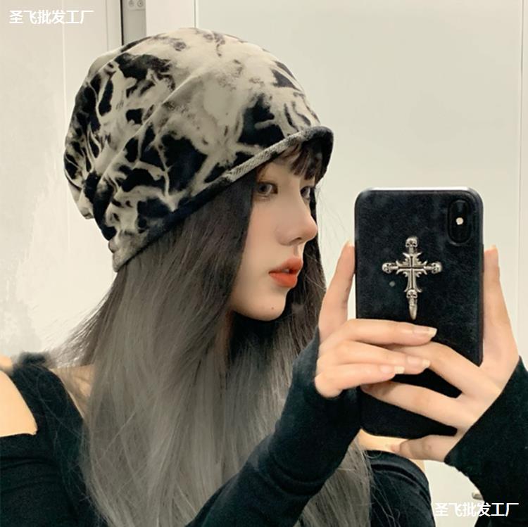 European and American ins Internet celebrity street tie-dyed ripped pile hat chessboard Plaid hot girl all-match cold style headscarf hat