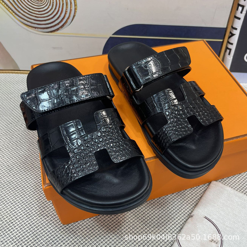 European Style H-Head Classic Velcro Slippers, Genuine Leather Crocodile Pattern, Women's Outdoor Flat Open-Toe Beach Sandals