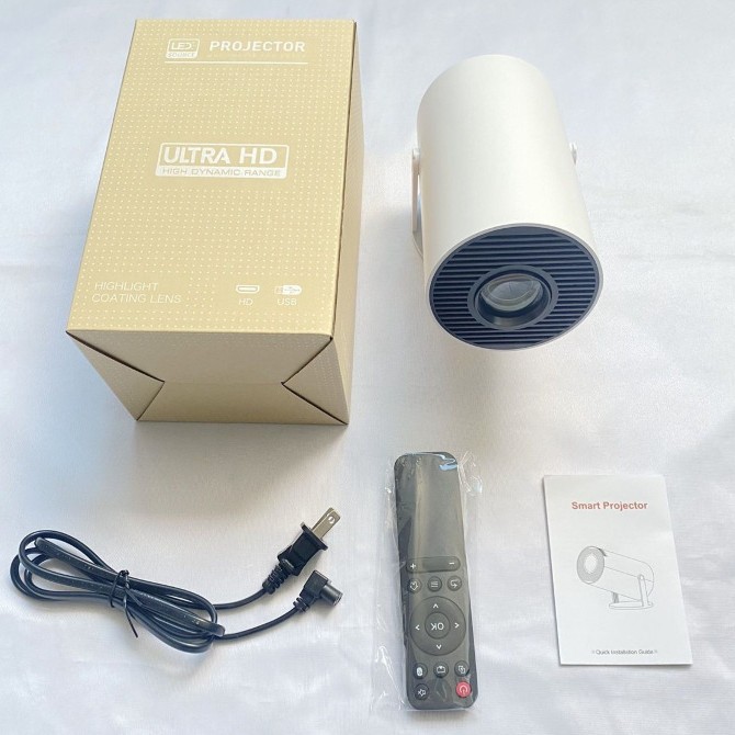 2026 transfronterizo HY300 proyector de pantalla doméstica mini proyector al aire libre conectado con teléfono móvil explosivo