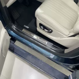 脚踏板;其他汽车外饰