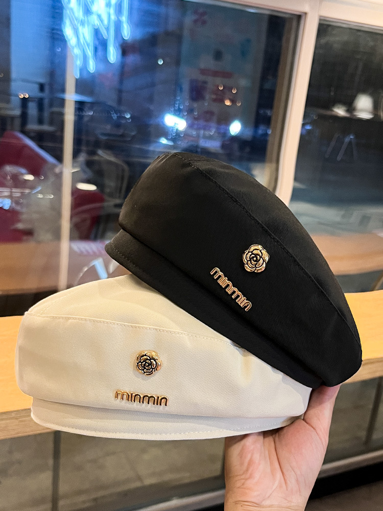 Pequeña brisa fragante boina Flores y letras decoración del sombrero de perla niños primavera y otoño luz lujo Moda pintor sombrero