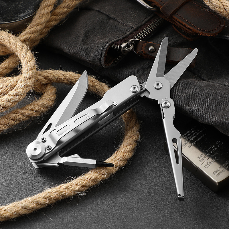 现货不锈钢剪刀多功能小刀剪折叠刀螺丝刀家庭维修工具随身便携