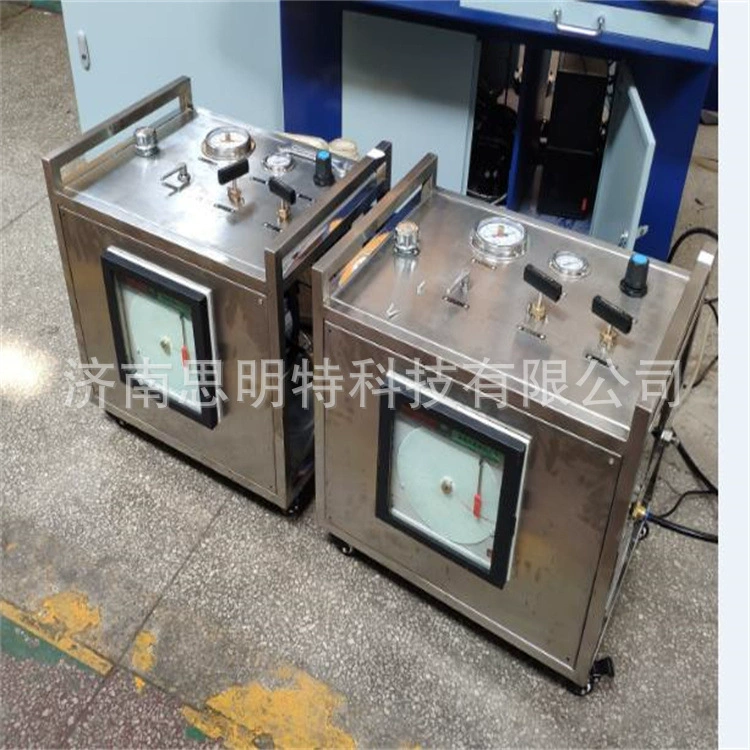 Устройство для испытания высокого давления предохранительного клапана в устье скважины-шасси разделитель