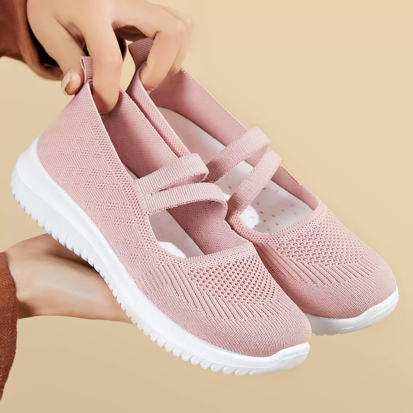 鞋子女2026新款布鞋跨境大码外贸女鞋透气飞织鞋软底休闲妈妈鞋