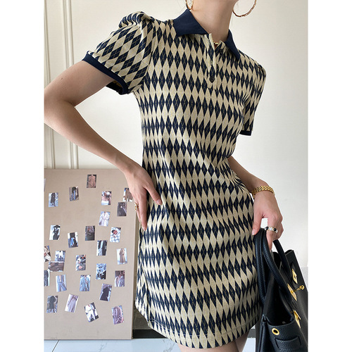 Sinan French style high-end polo collar rhombus dress with niche mid-length knitted design SN1375