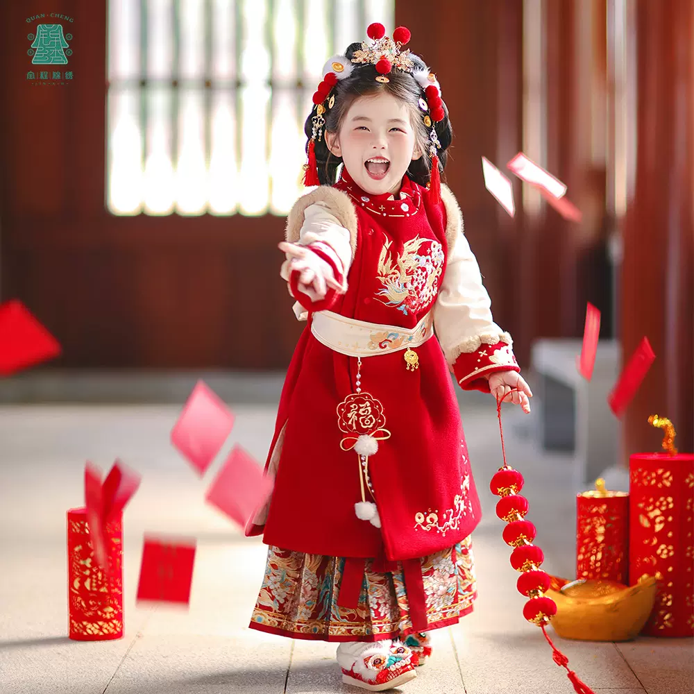 冬季新款汉服女童明制马面裙套装儿童拜年服国风毛呢上衣新年服裝