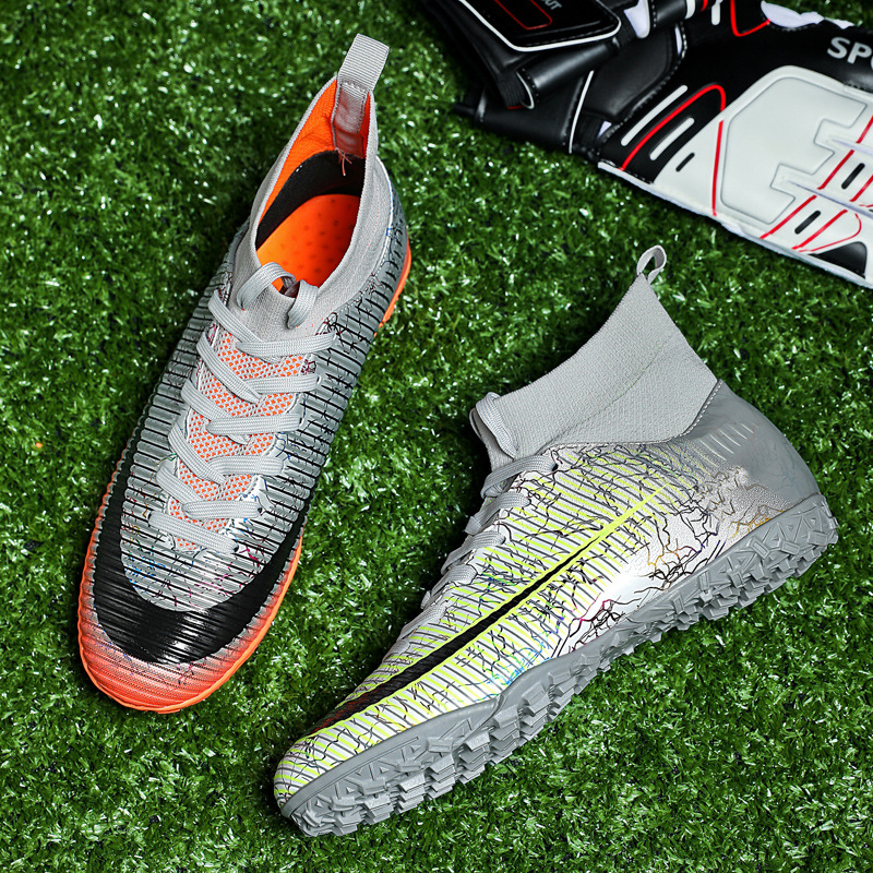 Uñas rotas-Pato mandarín gris y blanco