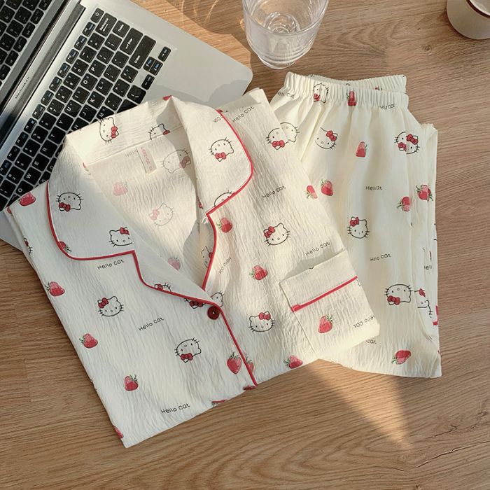Nuevo conjunto de pijamas de algodón nublado transfronterizo de manga larga delgada primavera y otoño de mujeres lindos pantalones de dibujos animados dulces ropa para el hogar