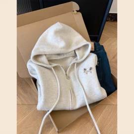 女式针织衫;毛衣;休闲裤