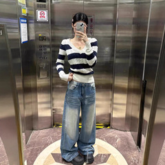 韩系慵懒撞色条纹V领毛衣女秋冬2025新款软糯内搭打底针织衫上衣