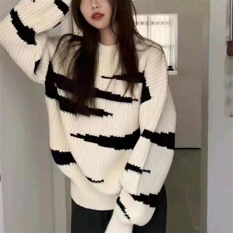 Полосатый свитер 2023 весна осень зима новое поступление с круглым вырезом Гонконг ленивый стиль свободный тонкий свитер пуловер Топ женский