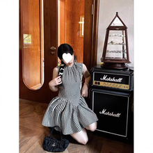 ������ȫѝ����һ��y�o������̿�����ȹ��Ů�Мp�g�B��ȹ