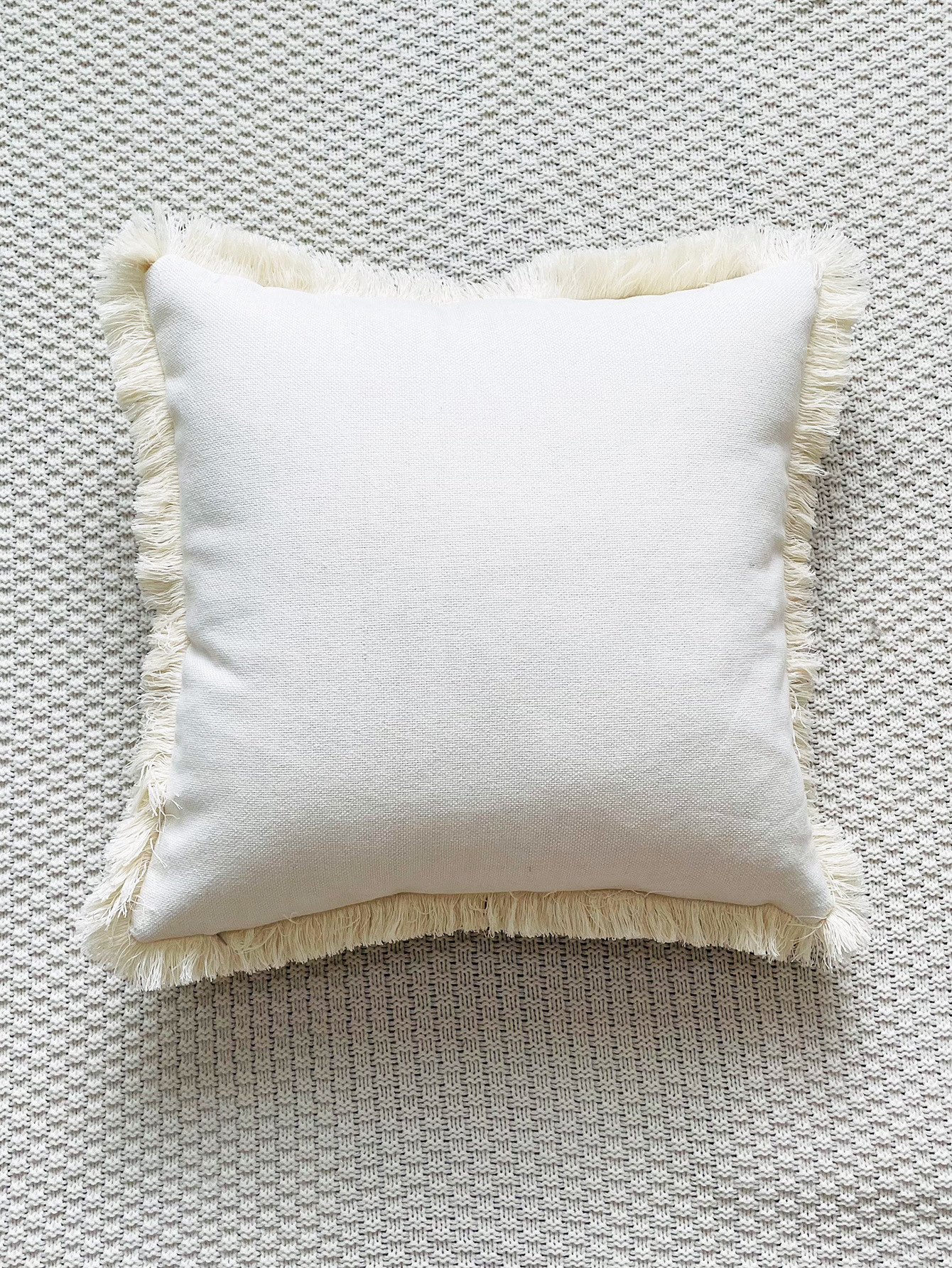 New European and American style round tassel edge decoration cotton and linen printed pillow case home decoration sofa cushion cover_voghion.com