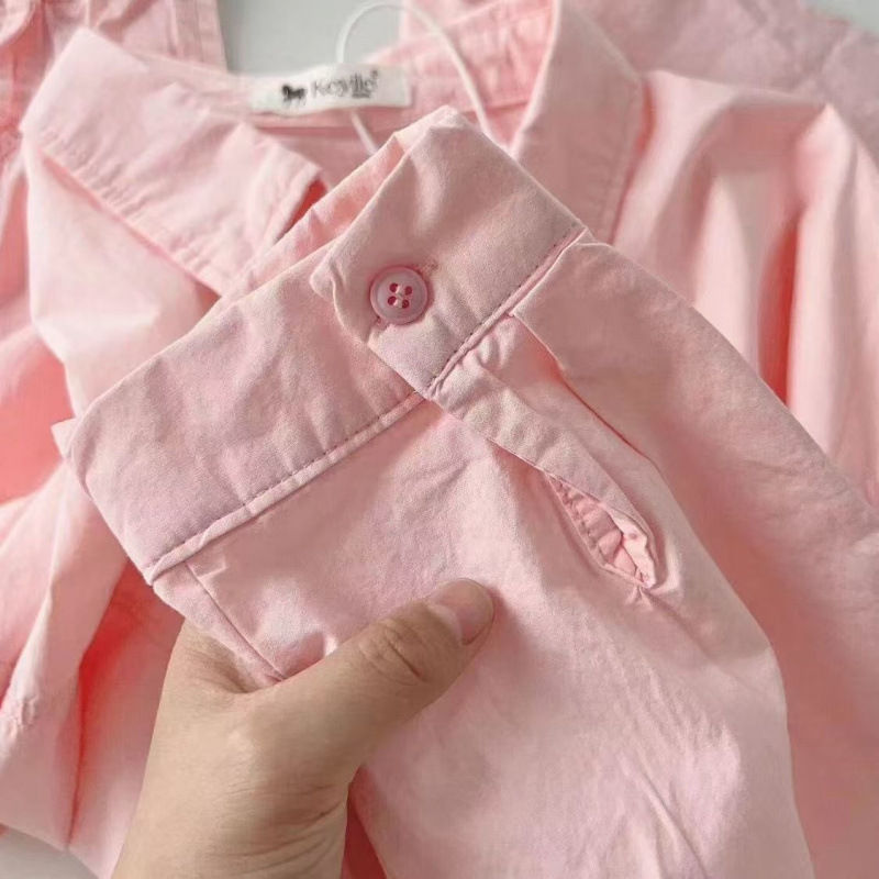 春のピンクの日焼け止めの底のシャツの女性の春の服の2025新型のシャツの小さい人のゆったりしている下着の上着のコート|undefined