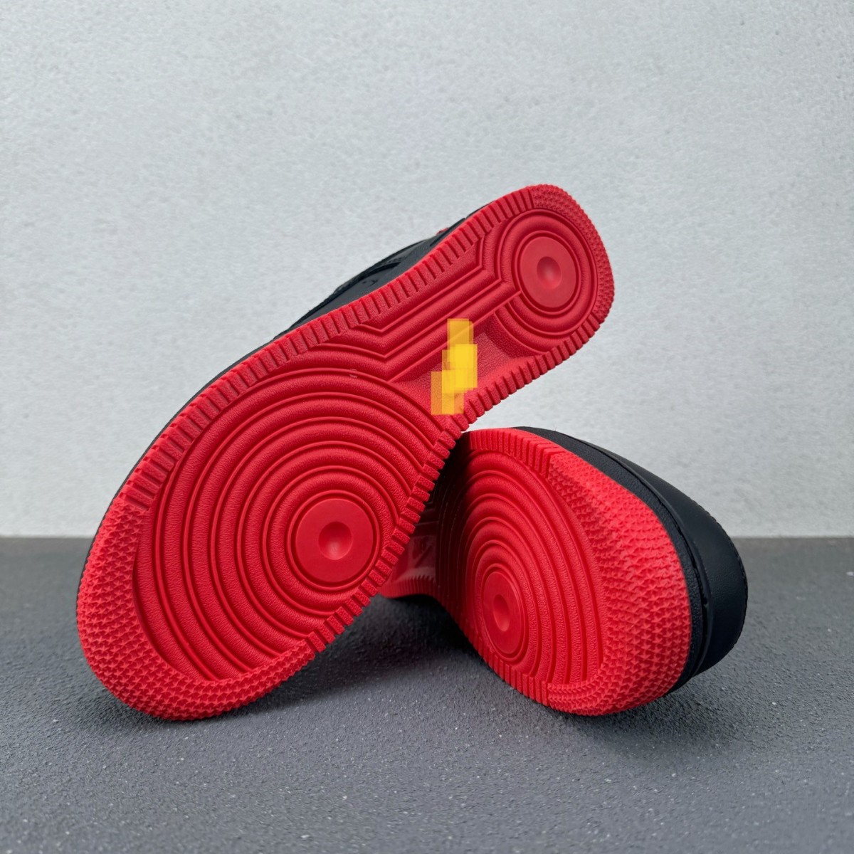 Zapatos Putian versión original de la fuerza aérea No. 1 en el extranjero marca conjunta de la cabeza de cuero en lugar de cojín de aire zapatillas deportivas para hombres y mujeres