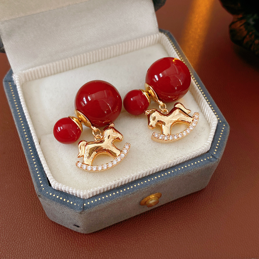 Oro verdadero eléctrico galvanis colgante de piedra pony pendientes collar ligero lujo nicho universal conjunto temperamento alta sensación de joyería mujer
