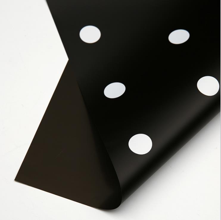 Flower Party Factory Nuevo papel de embalaje de flores de lunares Florería Papel de embalaje de ramo Caja de regalo impermeable Papel de embalaje