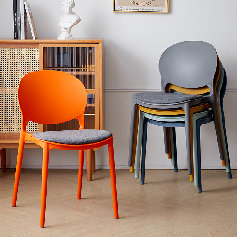 Nordic Simple Plastic Chair Home Dining Chair Adult Leisure Chair Creative Desk Chair Lazy Backrest Restaurant Stool Nordic Simple Plastic Chair Home Dining Chair Adult Leisure Chair Creative Desk Chair Lazy Backrest Restaurant Stool
