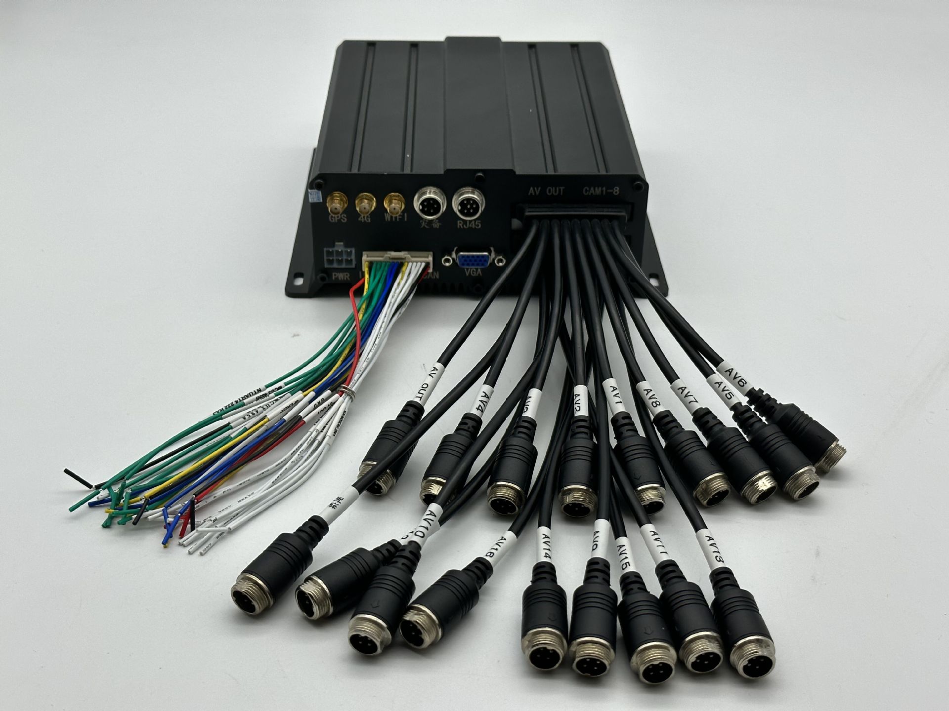 锋莱高清16路1080PMDVR车载监控录像机H.265/ H.264内置AI算法