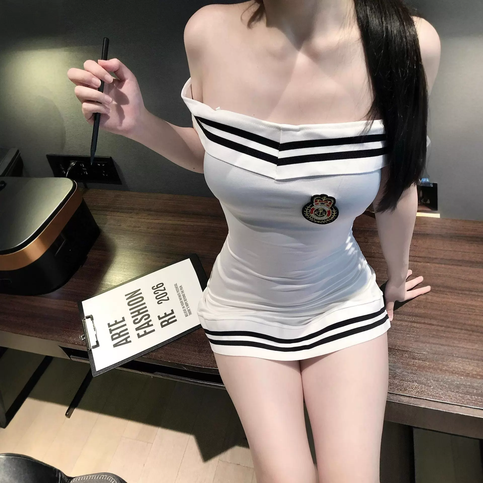 西诗情趣内衣性感抹胸纯欲绑带诱惑空姐海军制服免脱睡衣套装