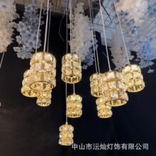 新款婚礼装饰灯铁艺电镀皇冠舞台布置10头铃兰花吊灯婚庆道具