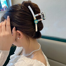 ���s�߼��к��s�~���������~�AŮ�߼��К��|�l�A���X�װl����ץ�A