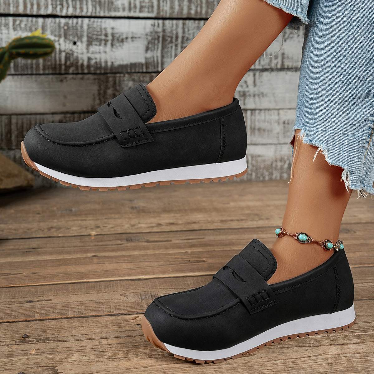 Comfortable Plus Size Women's Running Shoes Spring British Style Loafers Thick Soled_voghion.com