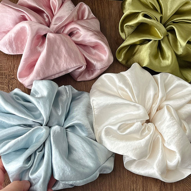 With a sense of pearlescence! Cream Color Pearlescent New Satin Large Intestine Hair Ring High Sense Low Meatball Head Large Hair Rope