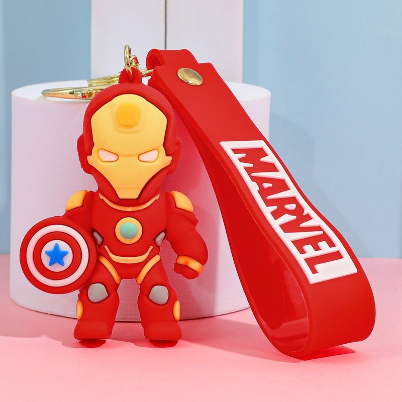 漫画スーパーヒーロー人形ストラップキーチェーンアイアンマン人形シンプルなキーホルダーかわいいペンダント卸売り|undefined