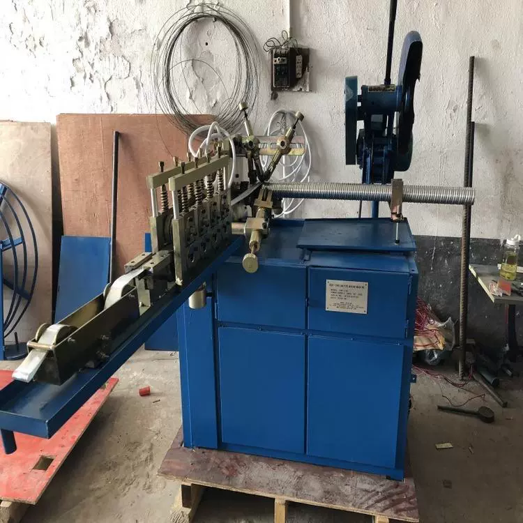 不锈波纹管材制管生产设备 排烟管焊管机 装饰管制管机