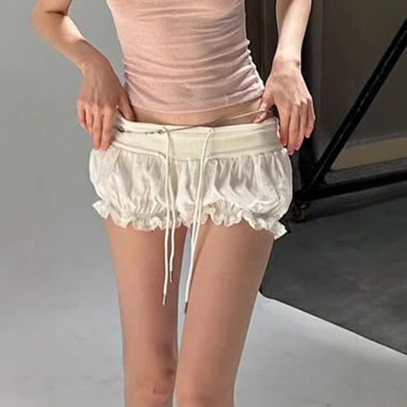 Age-Reducing Girly Style Small Plaid Multi-Layer Cake Culottes Bow Low-Waist Elastic Band Casual Shorts Summer New Product