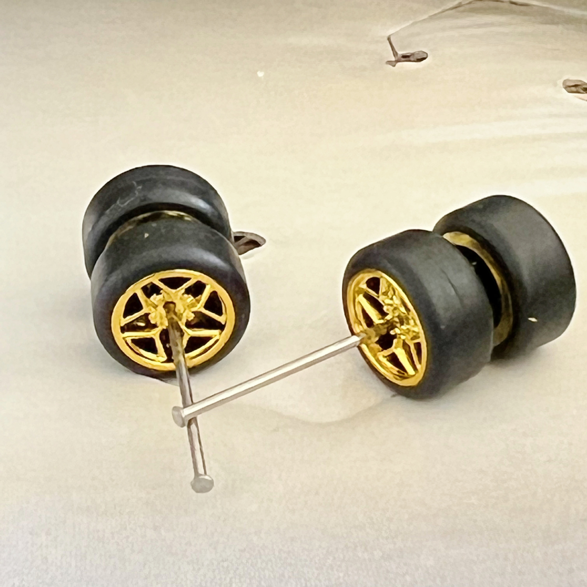 Hot Wheels Matchbox Domica 1/64 de nivel de entrada de aleación de coche modelo de modificación de la rueda de goma del neumático de goma cubo de la rueda