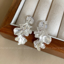 �yɫ�ް�ȹ߅�����r�ж��hŮС���OӋ�߼����p�ݶ�o�������A