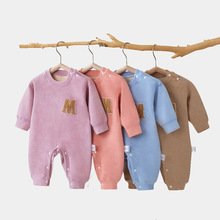 婴儿连体衣春秋冬季德绒打底新生儿衣服冬装宝宝长袖哈衣保暖睡衣