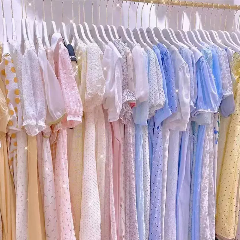2024春季新款纯欲风连衣裙女批发 新款碎花裙子品牌女装批发货源