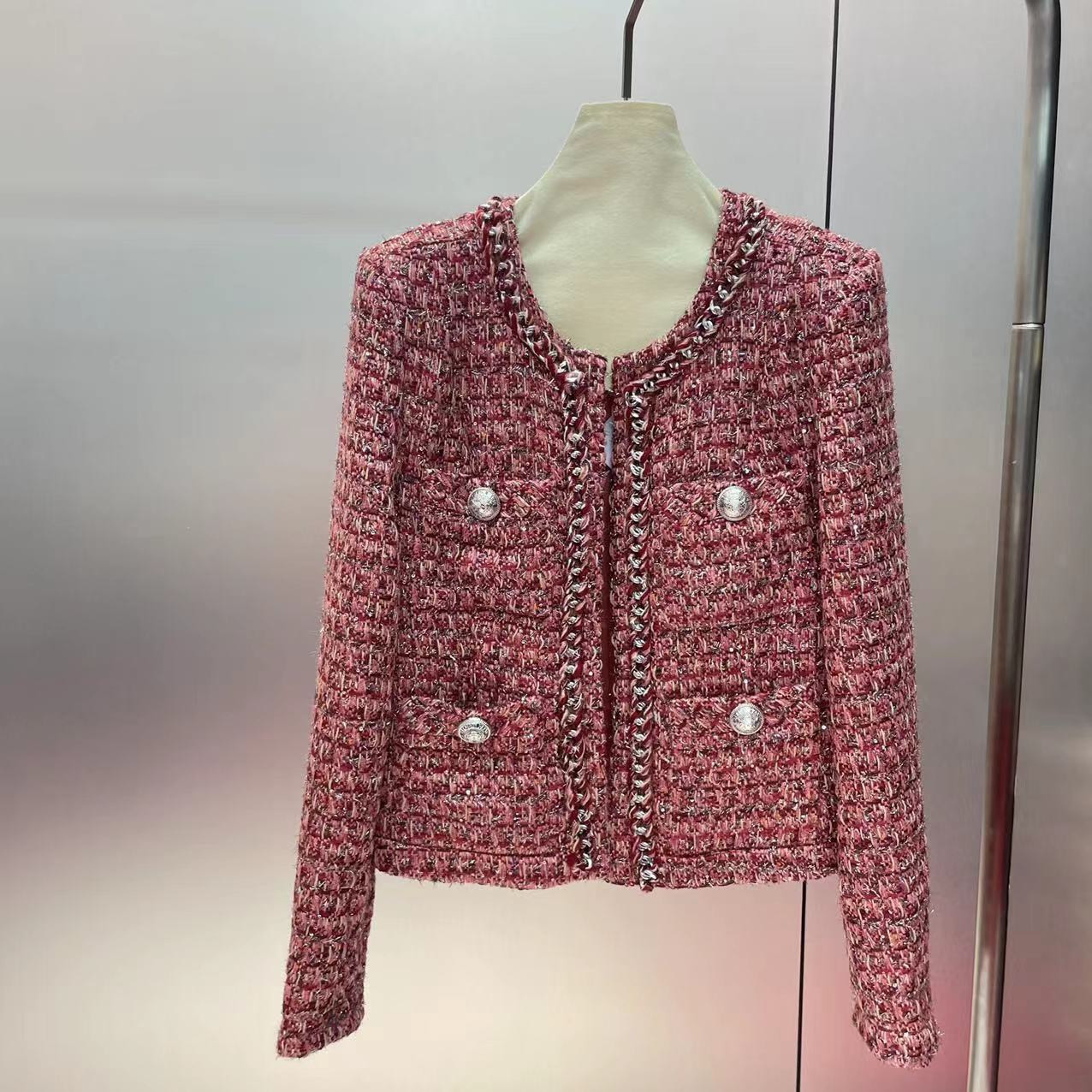 빨간색